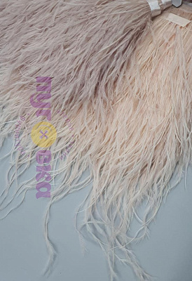 Тесьма перо Страуса цвет персик